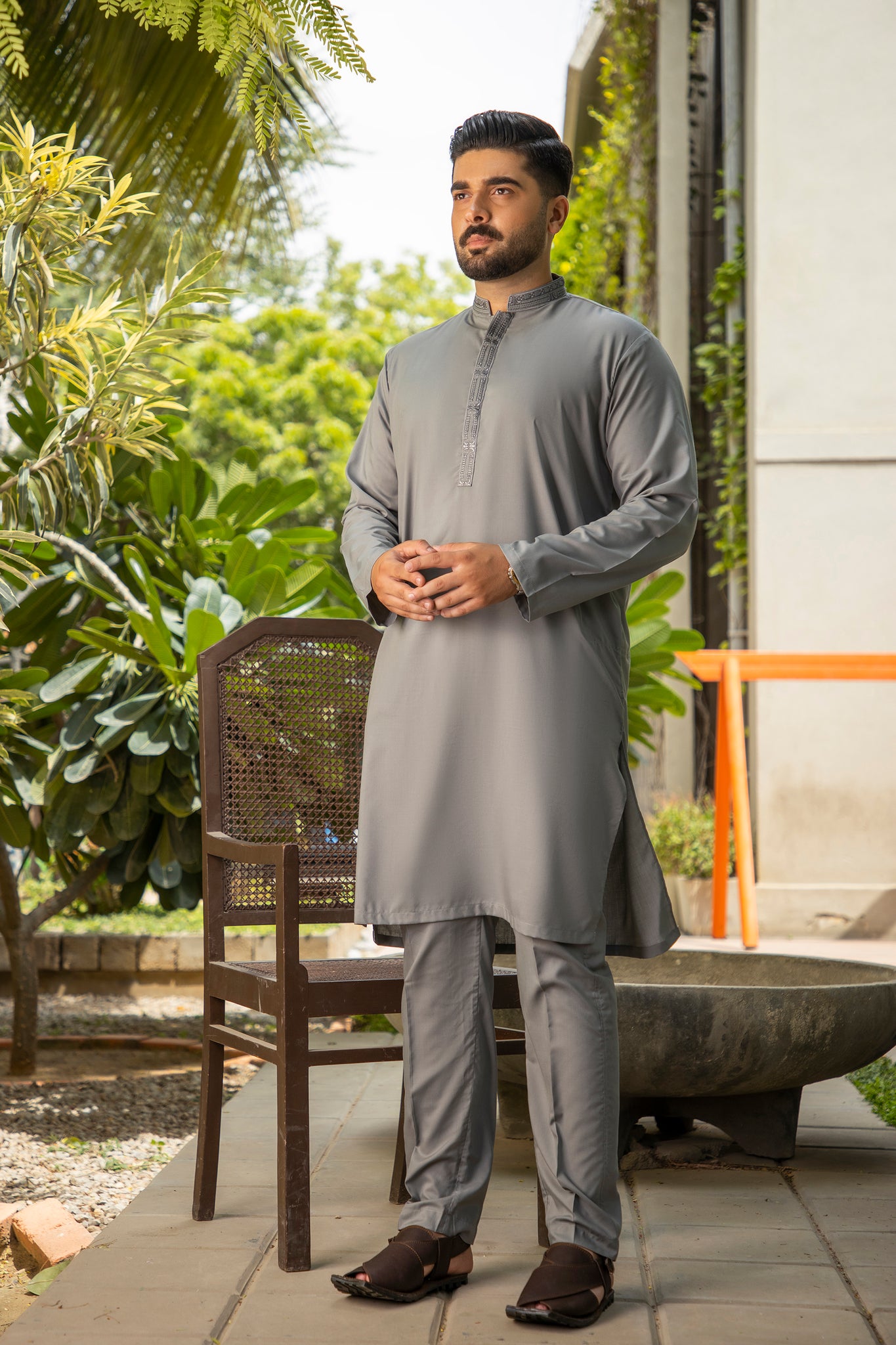 Latest Grey Design Shalwar Kameez Pakistan
