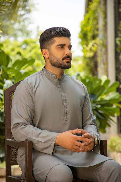 Latest Grey Design Shalwar Kameez Pakistan