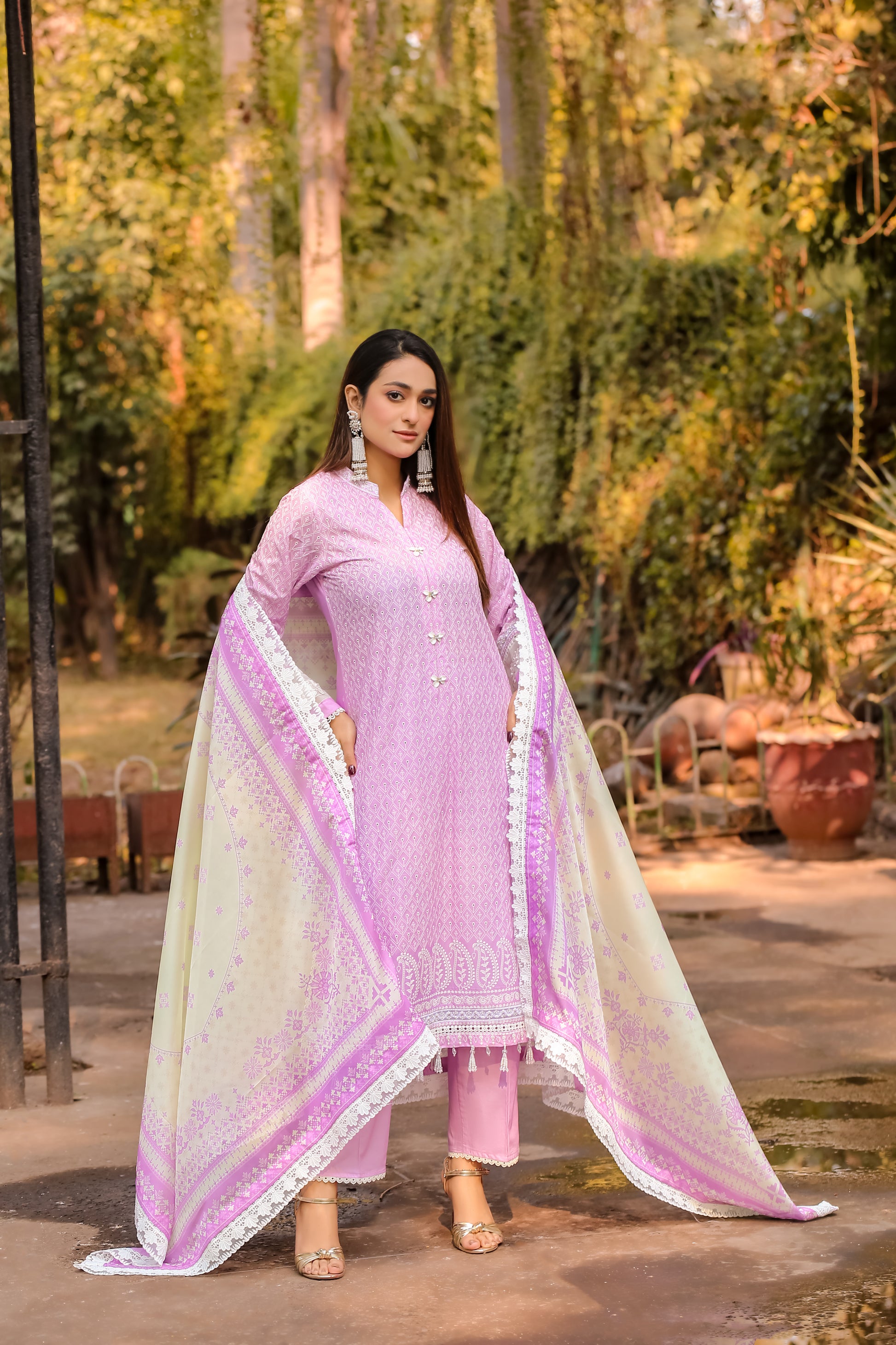 Saadia Ahmed LWSU-25CK302 ChikanKari Lilac Dress with Elegant Dupatta and Embroidery Details