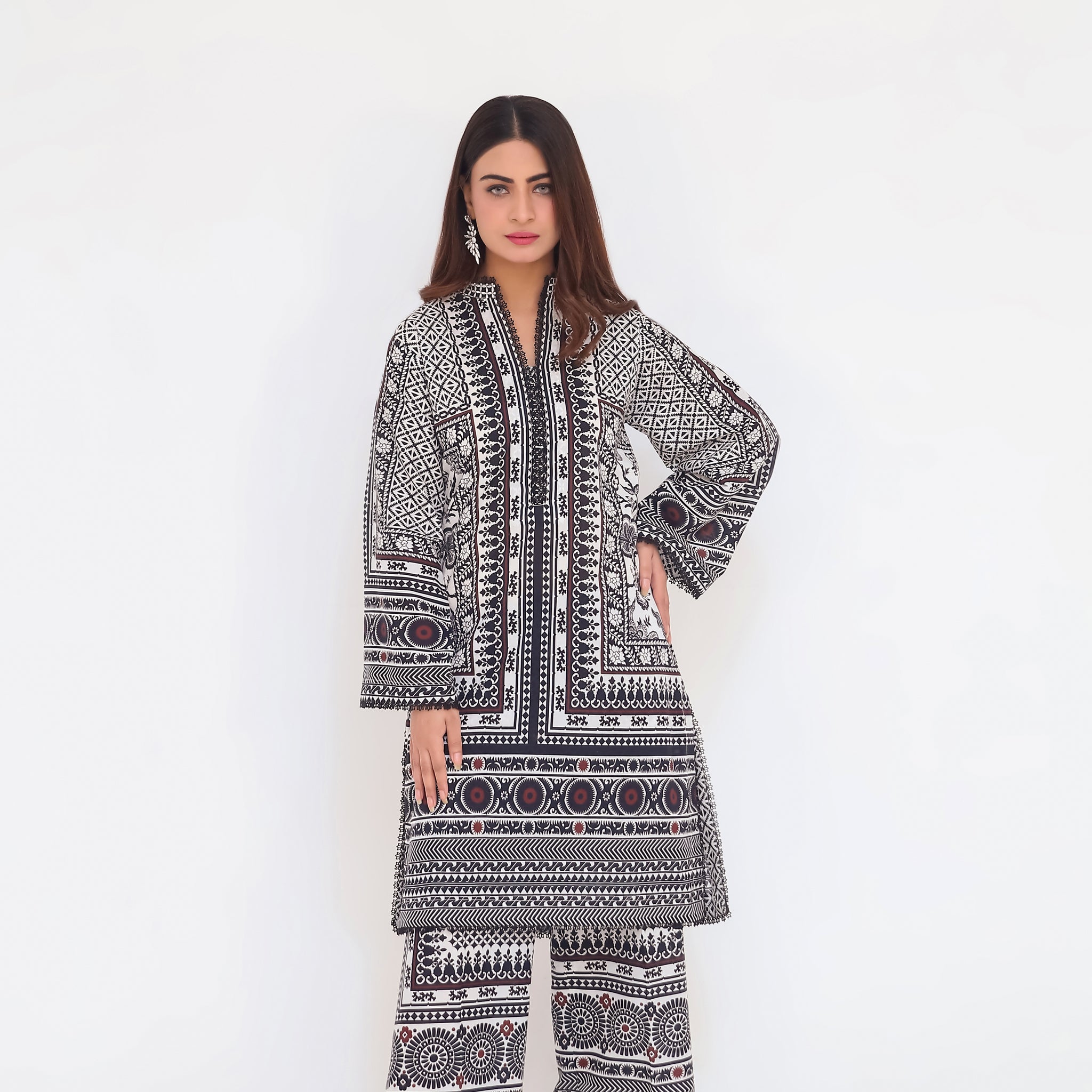 Saadia Ahmed LWSU-25P202 2-Pcs Printed Lawn Outfit with Elegant Black and White Patterns