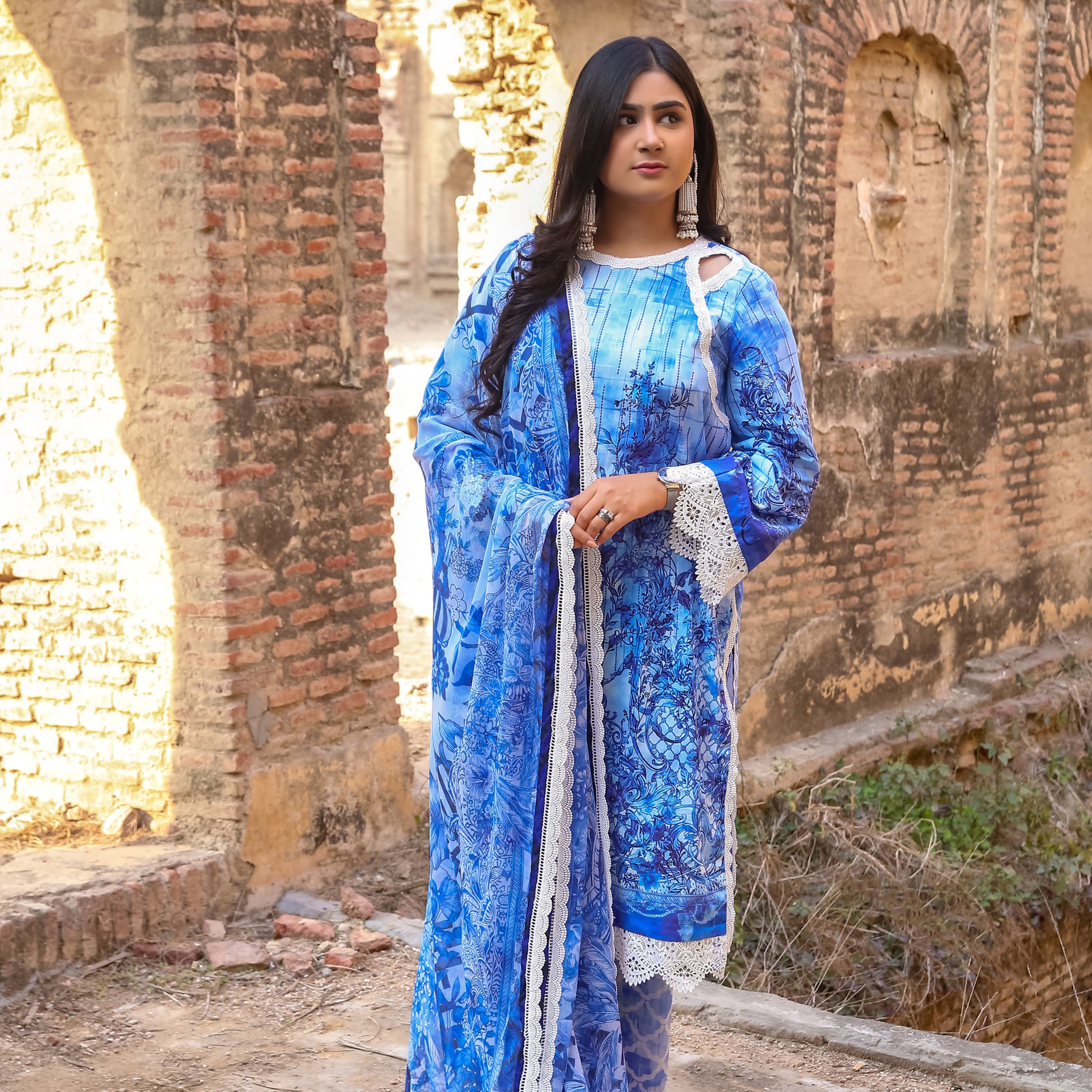 Saadia Ahmed LWSU-25P303 3-Pcs Printed Lawn in Blue with Intricate Lace Detail, Perfect for Stylish Spring Wear