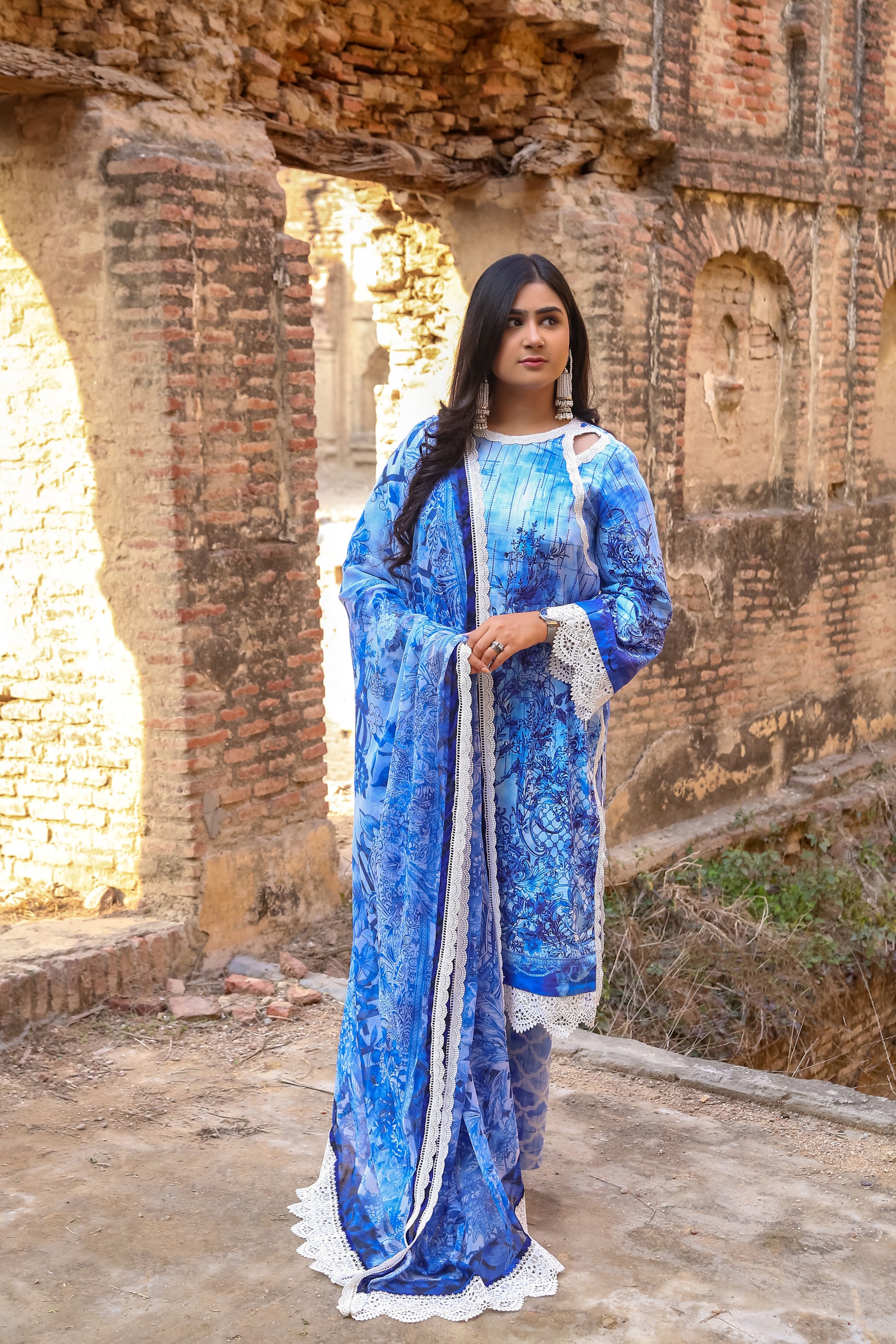 Saadia Ahmed LWSU-25P303 3-Pcs Printed Lawn in Blue with Intricate Lace Detail, Perfect for Stylish Spring Wear